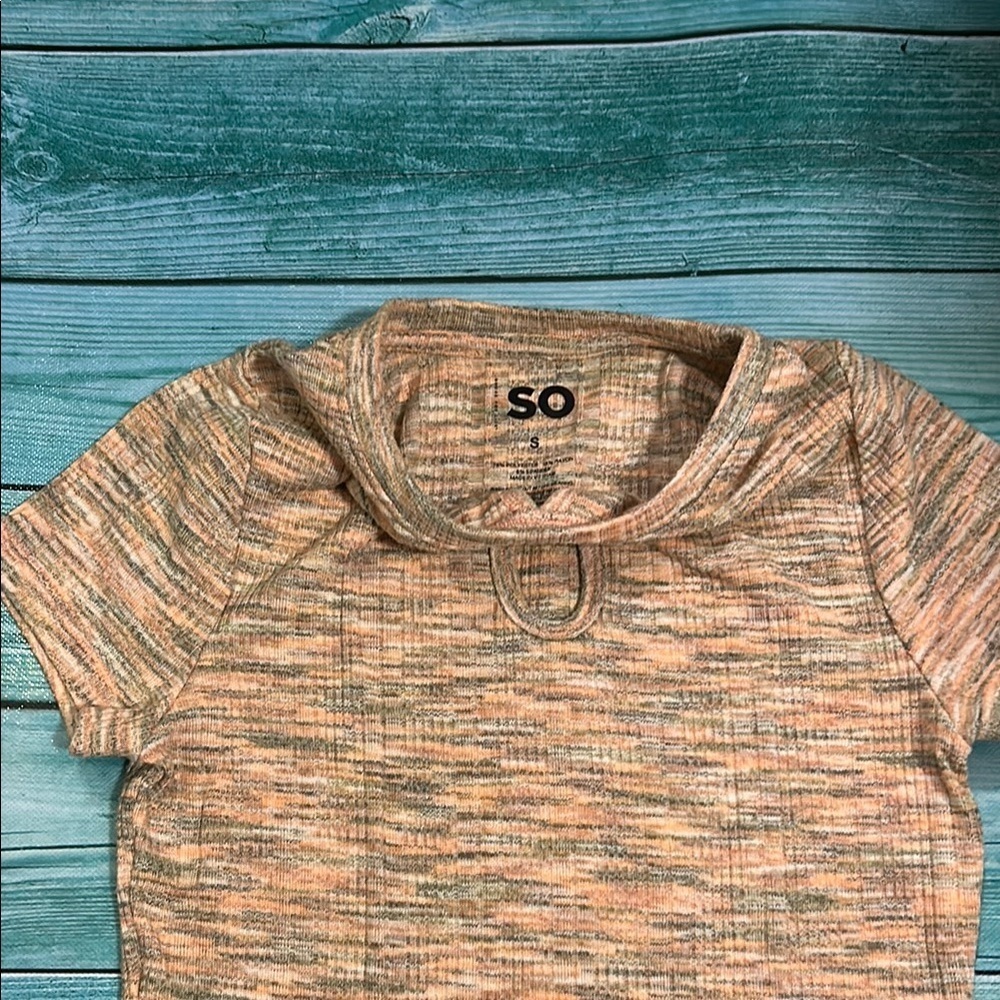 SO Women's Short Sleeve Knit Top - Orange and Gray - Picture 2 of 2